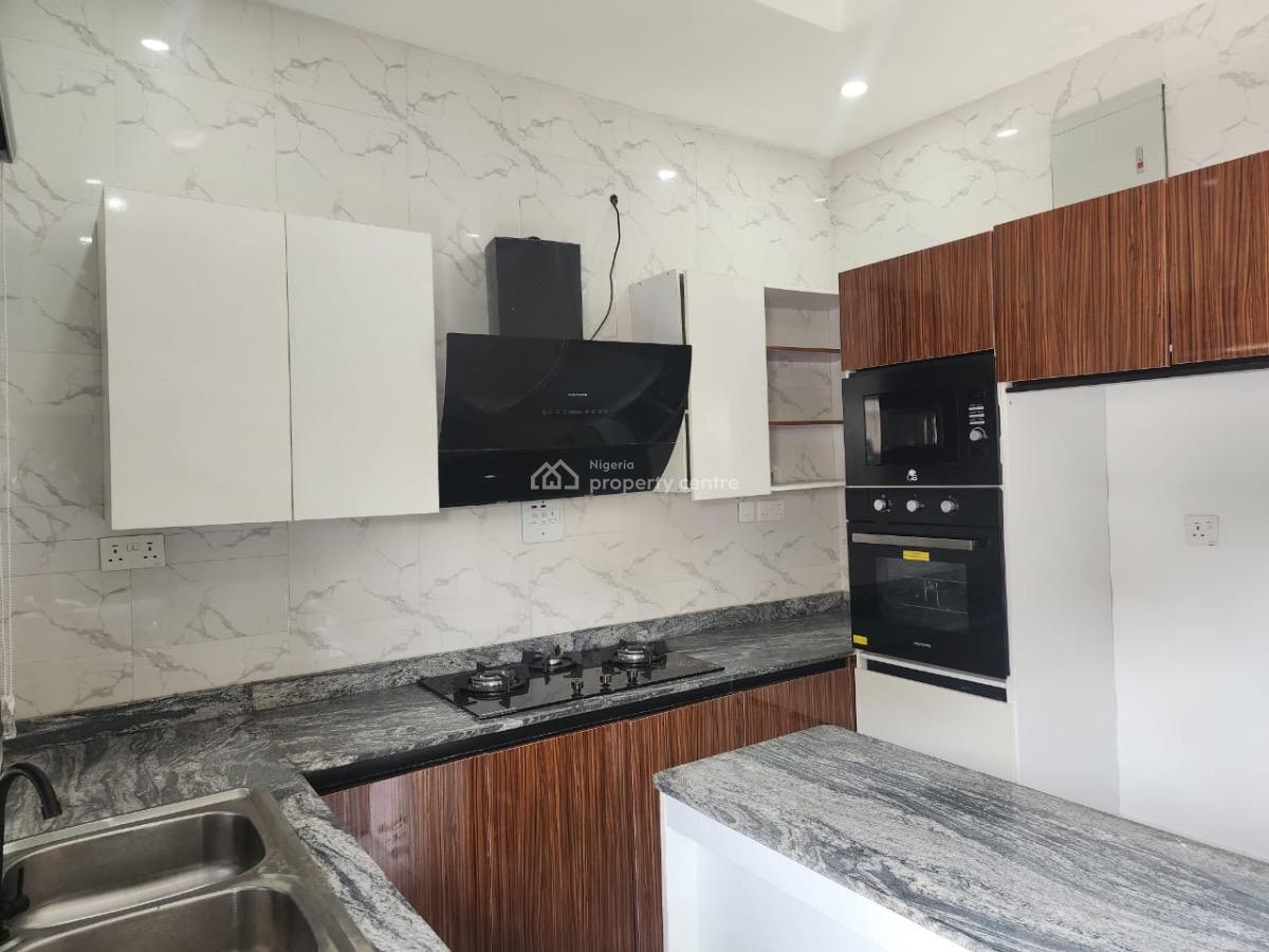 Exclusive 4 Bedroom Duplex, Osapa, Lekki, Lagos, Terraced Duplex for Sale