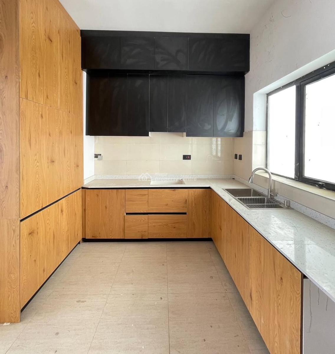 3 Bedroom Maisonette with Bq, Lekki, Lagos, House for Sale