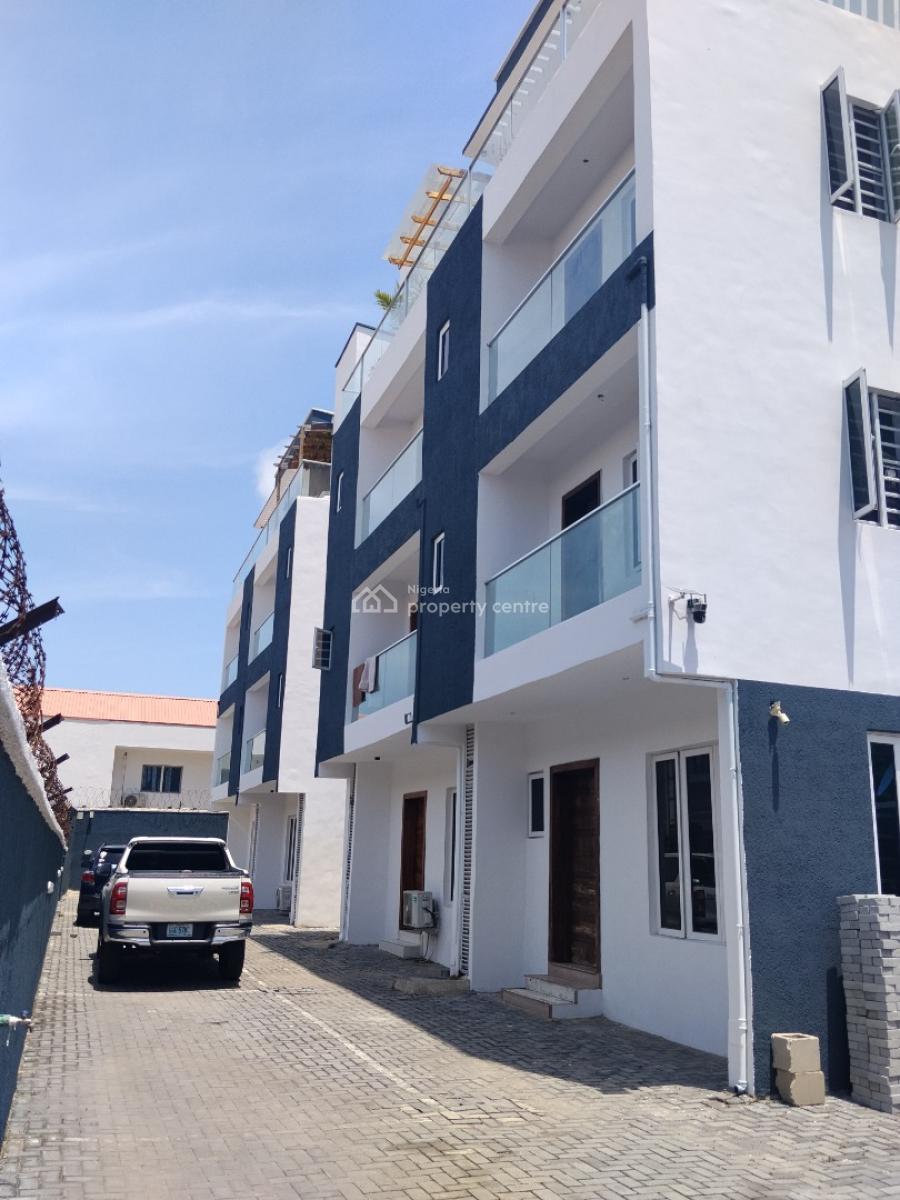 4bedroom ...video Available, Off Admirity Way, Lekki Phase 1, Lekki, Lagos, Flat / Apartment for Rent