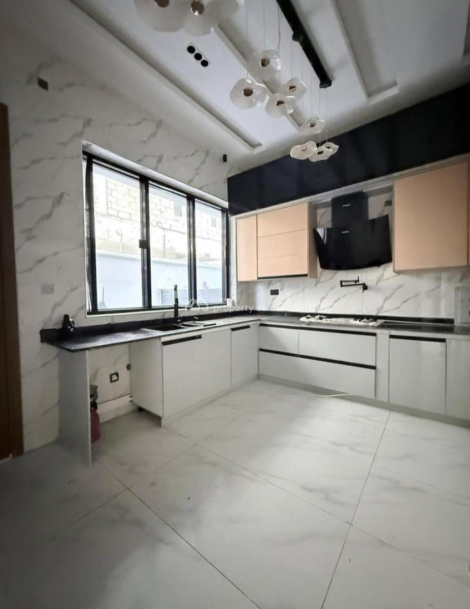 4 Bedroom Terrace Duplex, Lekki Phase 1, Lekki, Lagos, House for Rent