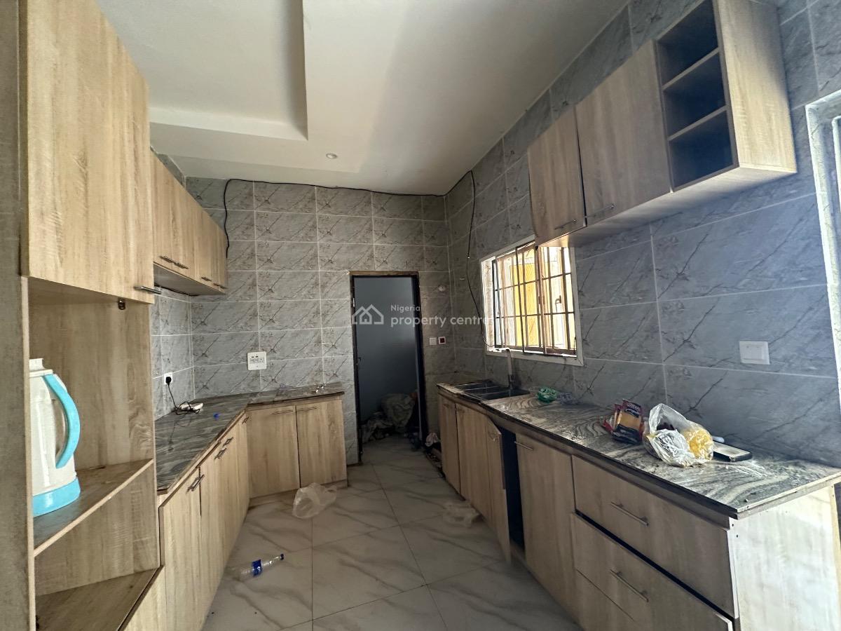 a Very Cute 2 Bedroom Block of Flat 1st Floor, News Engineering Estate Dawaki, Gwarinpa, Abuja, Flat / Apartment for Rent