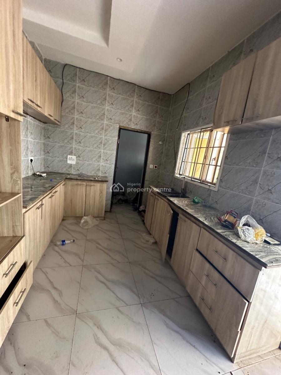 a Very Cute 2 Bedroom Block of Flat 1st Floor, News Engineering Estate Dawaki, Gwarinpa, Abuja, Flat / Apartment for Rent
