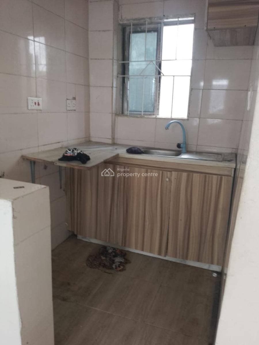One Room Selfcon, Osapa, Lekki, Lagos, Self Contain (single Rooms) for Rent