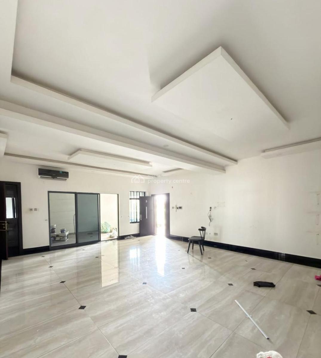 Brand New Luxury  2 Bedroom Flat, Lekki Phase 1, Lekki, Lagos, Flat / Apartment for Rent