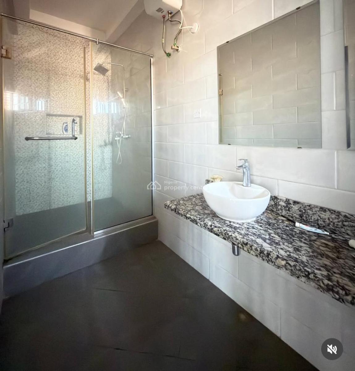 Brand New Luxury  2 Bedroom Flat, Lekki Phase 1, Lekki, Lagos, Flat / Apartment for Rent