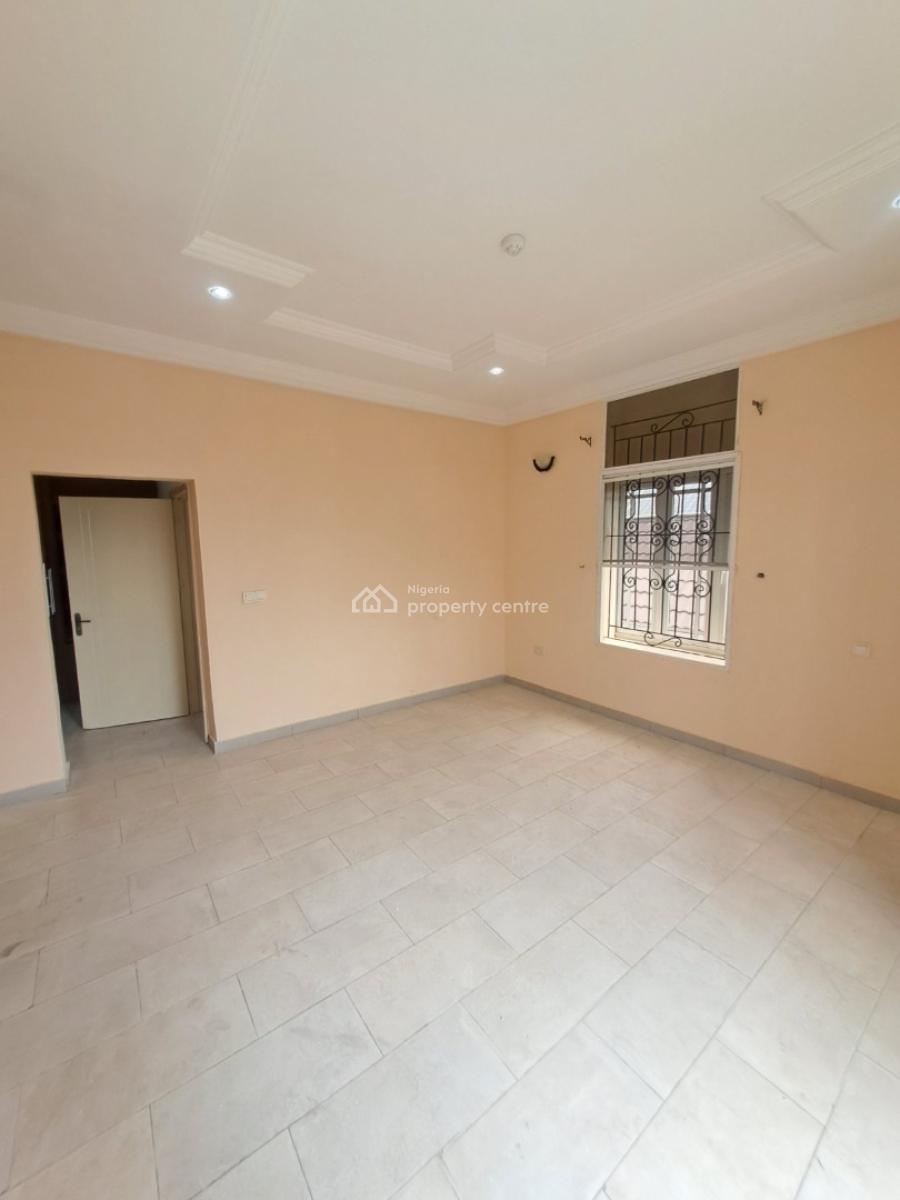 Well Built 3 Bedroom Apartment with Bq in a Gated Estate, Idado, Lekki, Lagos, Flat / Apartment for Rent