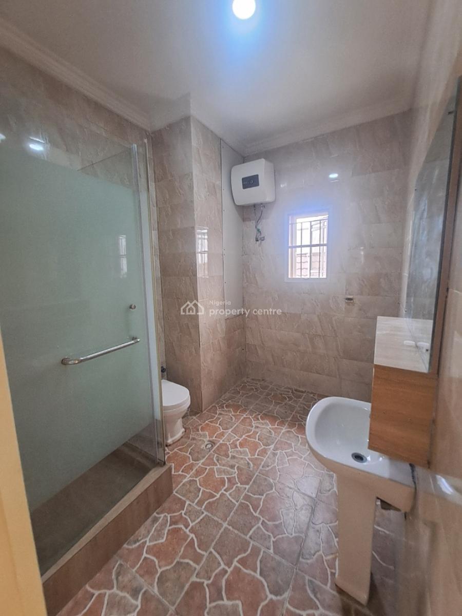Well Built 3 Bedroom Apartment with Bq in a Gated Estate, Idado, Lekki, Lagos, Flat / Apartment for Rent
