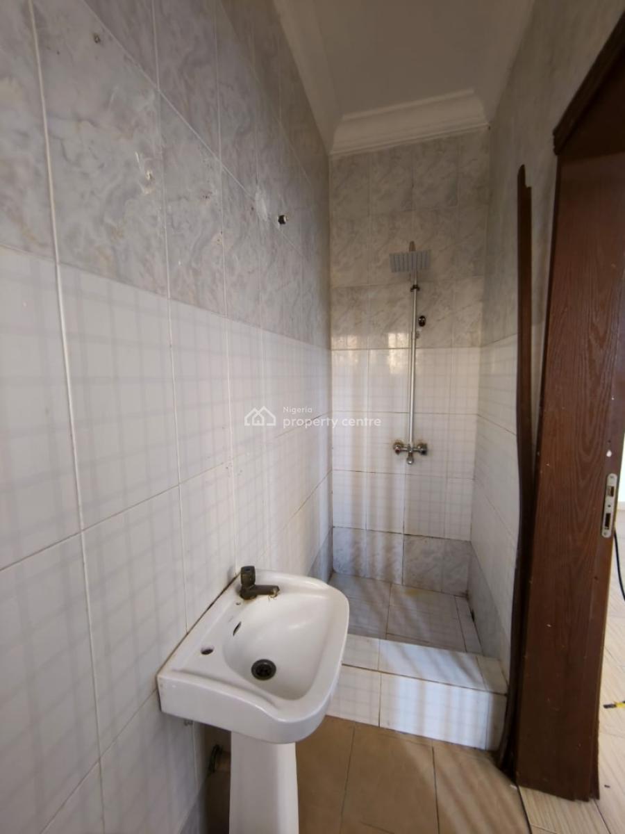 Well Maintained 4 Bedroom Terrace Duplex, Agungi, Lekki, Lagos, Terraced Duplex for Rent