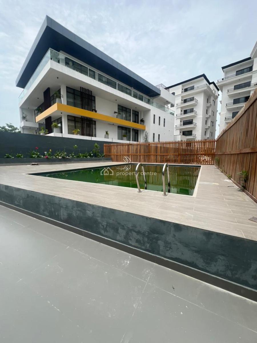 Exclusive 2 Bedroom Apartment with Bq, Pool, Gym, Central Gas, Lekki Phase 1 Admiralty, Lekki, Lagos, Flat / Apartment for Rent