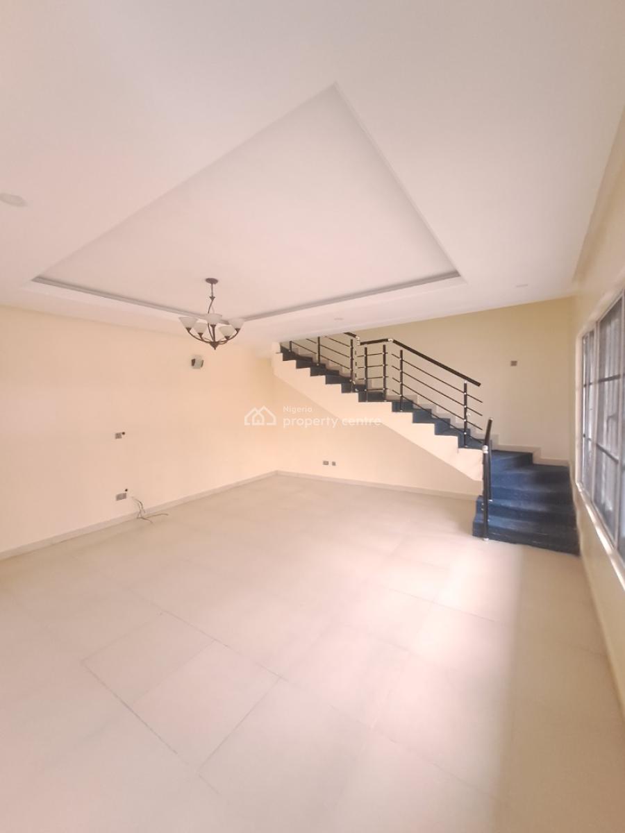 Well Built 5 Bedroom Terraced Duplex with Bq in a Gated Estate, Ikate, Lekki, Lagos, Terraced Duplex for Rent