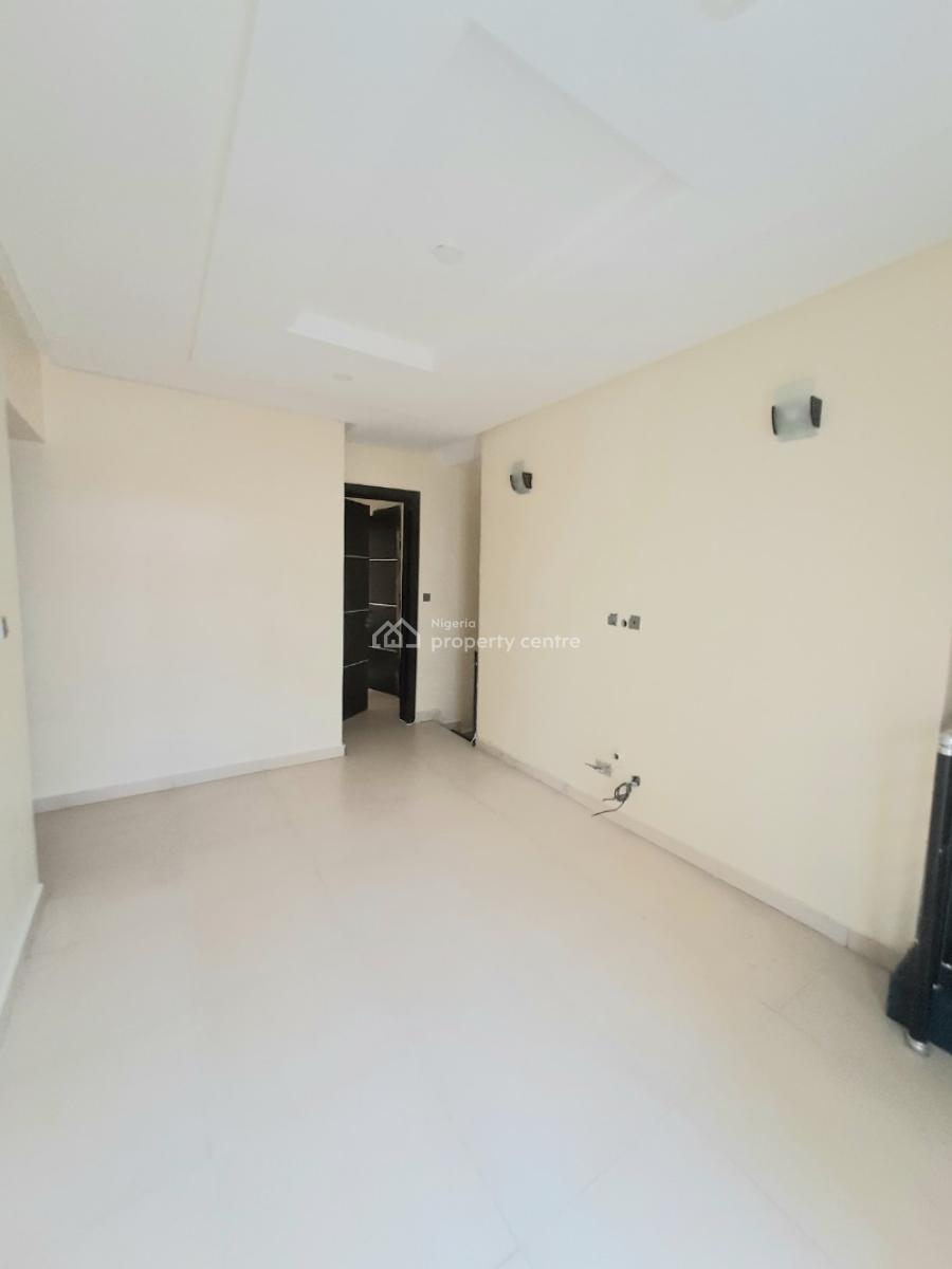 Well Built 5 Bedroom Terraced Duplex with Bq in a Gated Estate, Ikate, Lekki, Lagos, Terraced Duplex for Rent