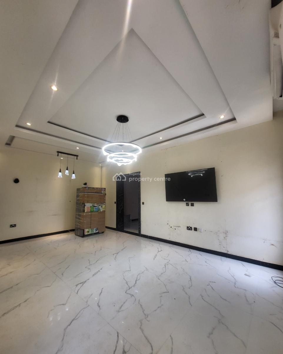 Luxurious Massive 3 Bedroom Flat, By Tipper Garage, Jahi, Abuja, Flat / Apartment for Rent