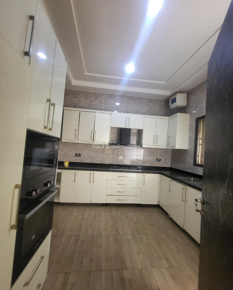 Luxurious Massive 3 Bedroom Flat, By Tipper Garage, Jahi, Abuja, Flat / Apartment for Rent
