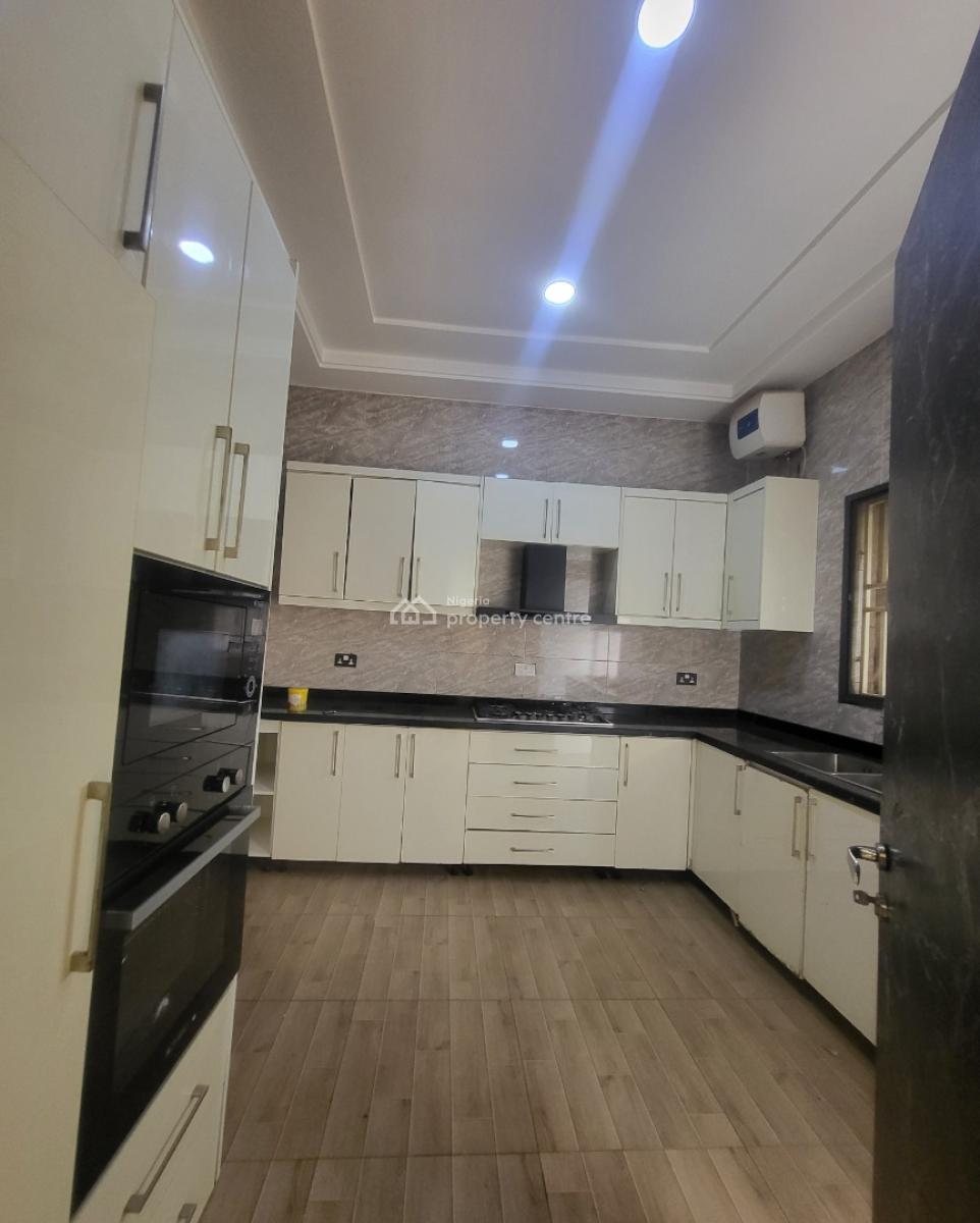 Luxurious Massive 3 Bedroom Flat, By Tipper Garage, Jahi, Abuja, Flat / Apartment for Rent