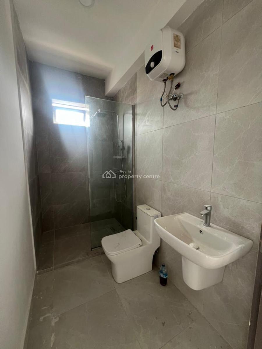 Stylish 3 Bedroom Apartment with Bq, Pool, & Gym in a Secure Estate, Admiralty, Lekki Phase 1, Lekki, Lagos, Flat / Apartment for Rent