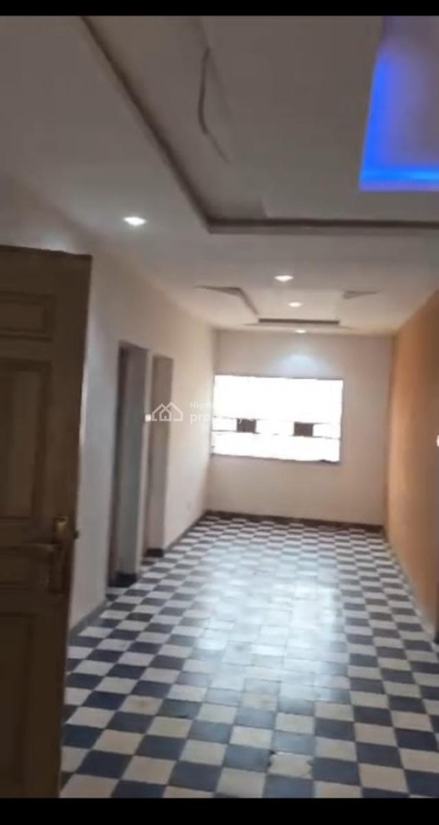 Lovely 3 Bedroom Apartment, Opposite Gra, Shogunle, Oshodi, Lagos, Flat / Apartment for Rent