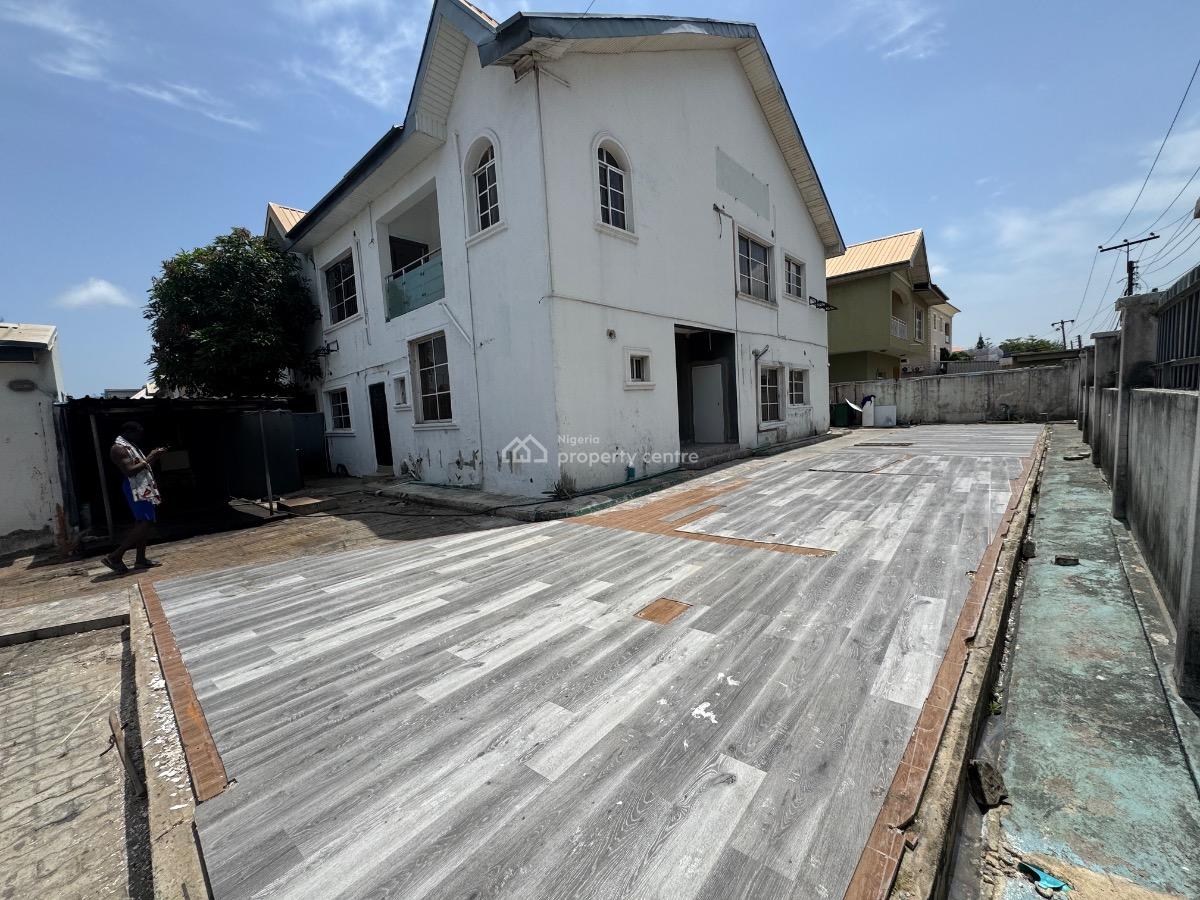 Direct Brief of a Commercial Property, Off Admiralty Way Lekki 1, Lekki Phase 1, Lekki, Lagos, Plaza / Complex / Mall for Rent