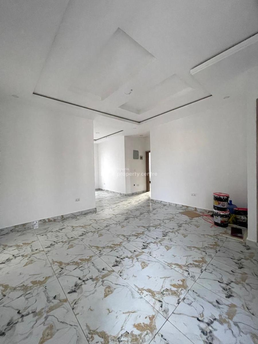2 Bedroom Apartment, Mobil Road, Ajah, Lagos, Flat / Apartment for Rent