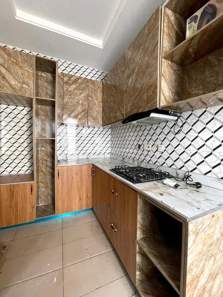 2 Bedroom Apartment, Mobil Road, Ajah, Lagos, Flat / Apartment for Rent