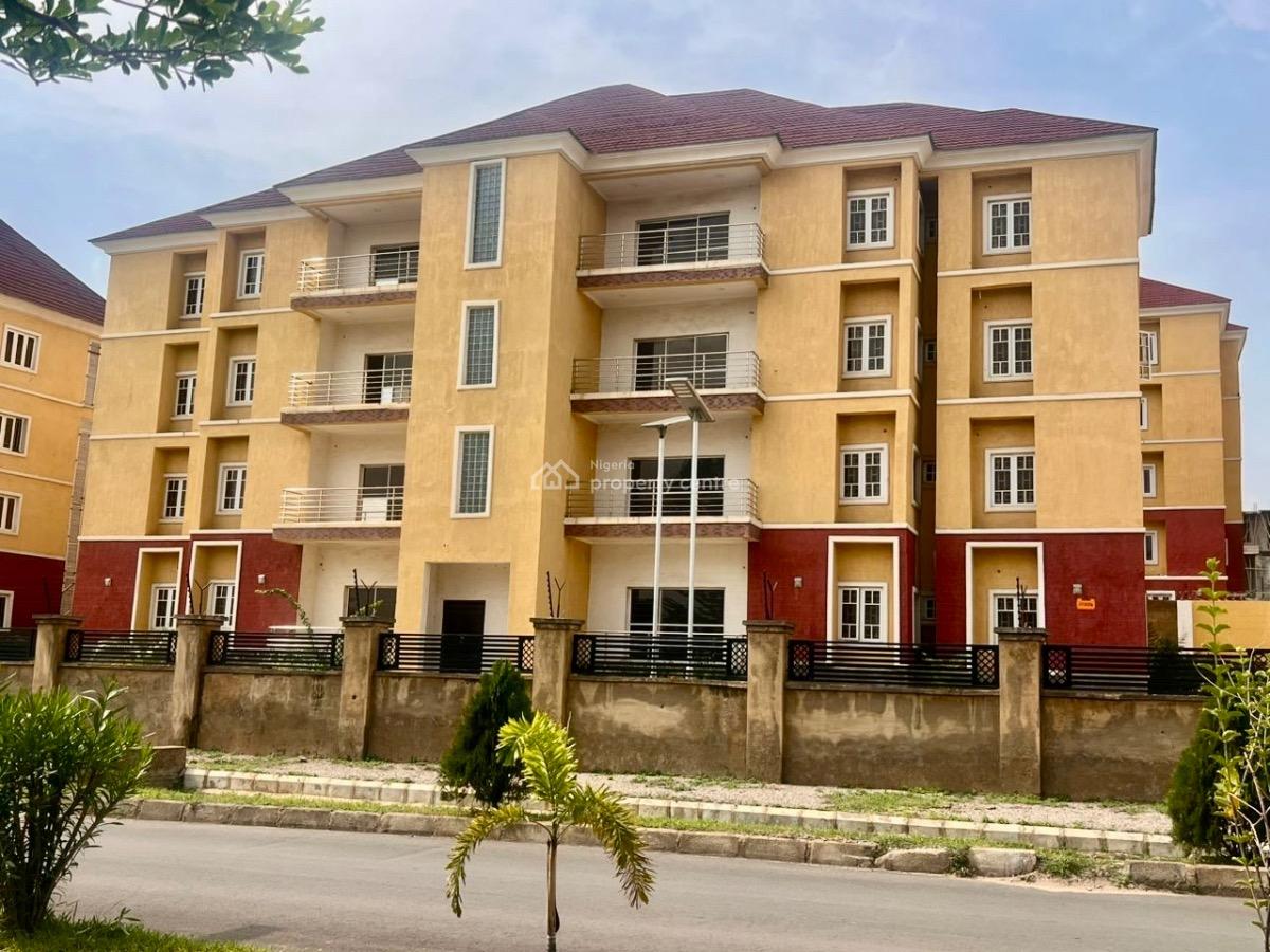 Newly Built 8 Units of 3 Bedroom Flats, Smart Investors, Guzape District, Abuja, Block of Flats for Sale