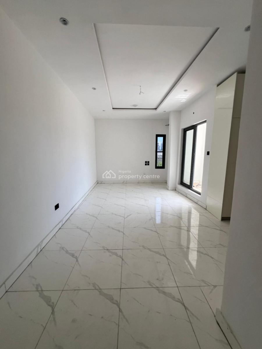 Pristine 2 Bedroom Apartment with Pool & Gym in a Serene Estate, Ikate, Lekki, Lagos, Flat / Apartment for Sale