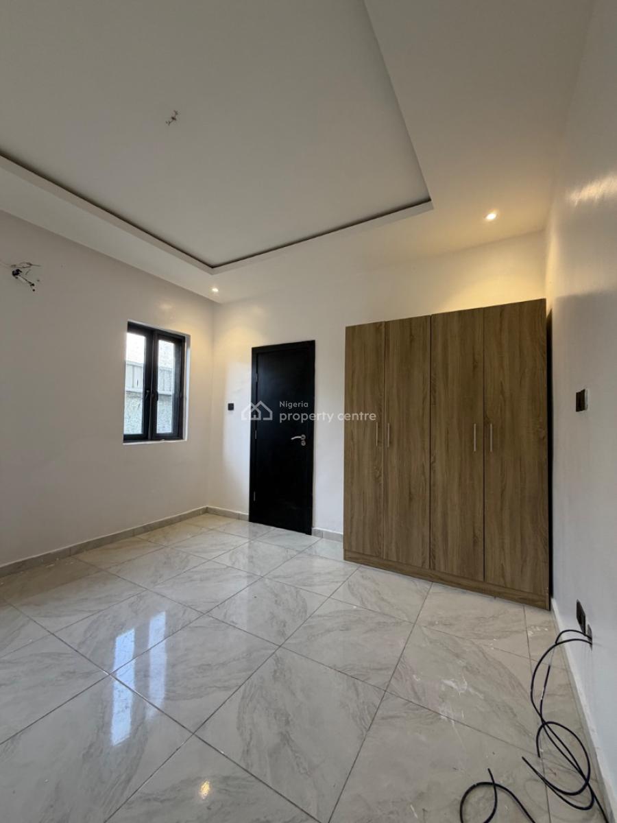 Brand New 2 Bedroom Apartment, Lekki Phase 1, Lekki, Lagos, Flat / Apartment for Rent