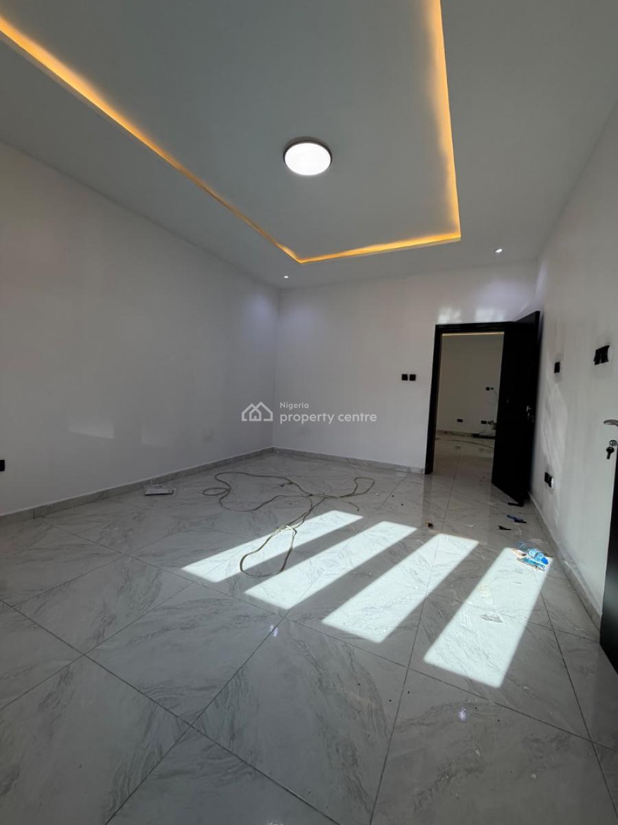 Brand New 2 Bedroom Apartment, Lekki Phase 1, Lekki, Lagos, Flat / Apartment for Rent