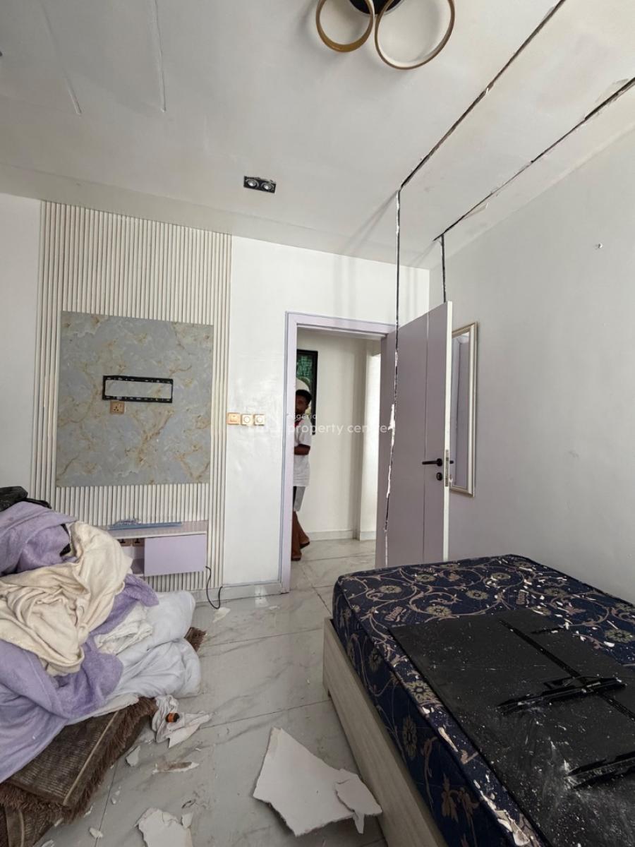 Well Built 2 Bedroom Apartment with Swimming Pool, Ikate, Lekki, Lagos, Flat / Apartment for Rent