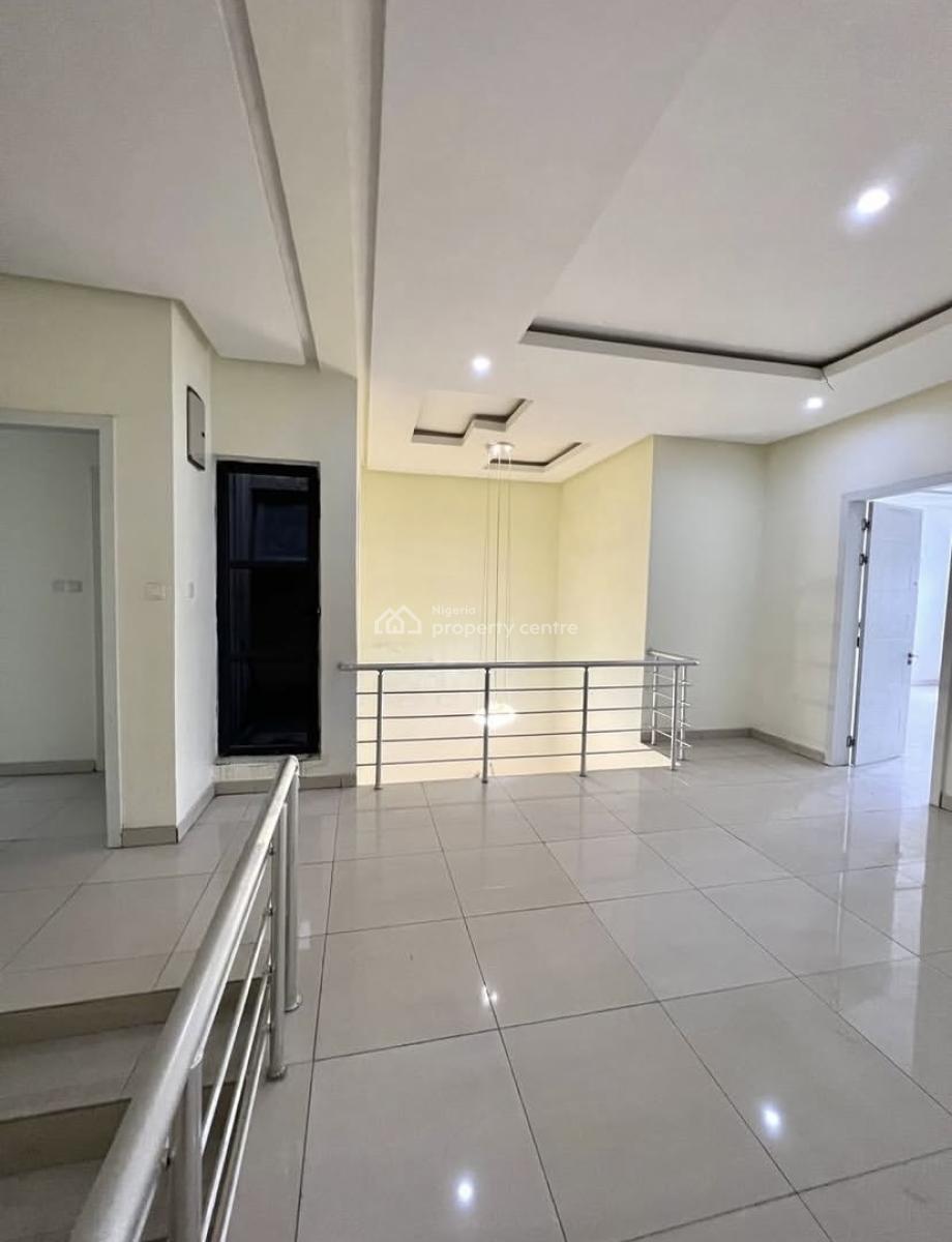 4 Bedroom Terrace Duplex, D Atlantic Estate, Ologolo, Lekki, Lagos, Terraced Duplex for Rent