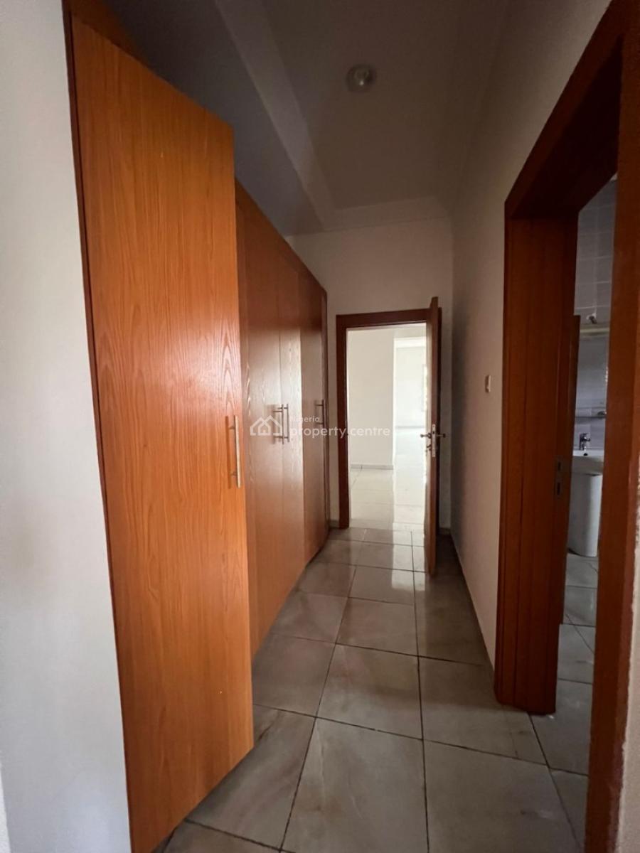 Stunning 5 Bedroom Fully Detached Duplex with Bq in a Secure Estate, Lekki Phase 1, Lekki, Lagos, Detached Duplex for Rent
