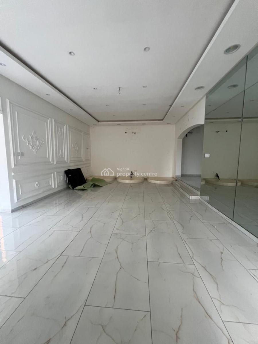 Stunning 5 Bedroom Fully Detached Duplex with Bq in a Secure Estate, Lekki Phase 1, Lekki, Lagos, Detached Duplex for Rent