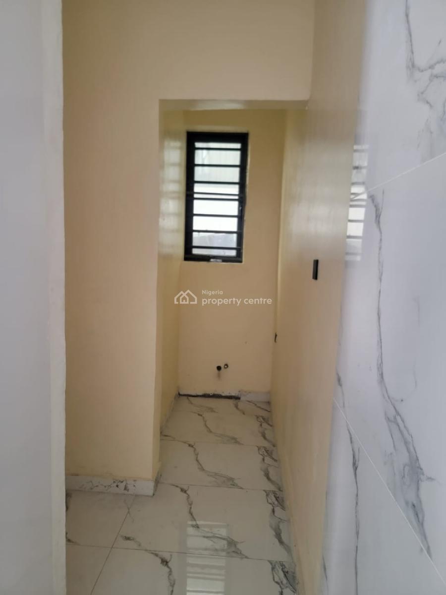 5 Bedroom Semi Detached Bedroom Duplex with Bq, Admiralty Way, Lekki Phase 1, Lekki, Lagos, Semi-detached Duplex for Sale