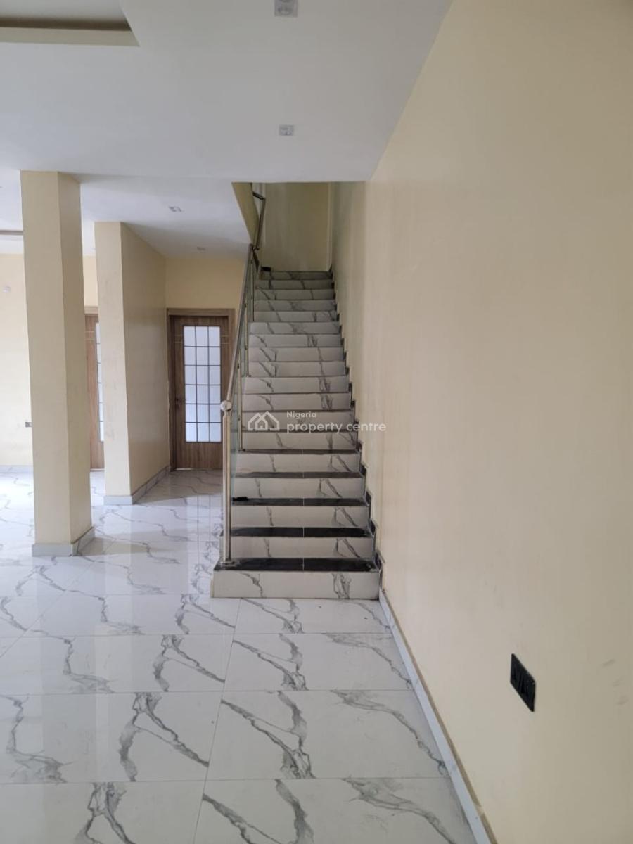 5 Bedroom Semi Detached Bedroom Duplex with Bq, Admiralty Way, Lekki Phase 1, Lekki, Lagos, Semi-detached Duplex for Sale