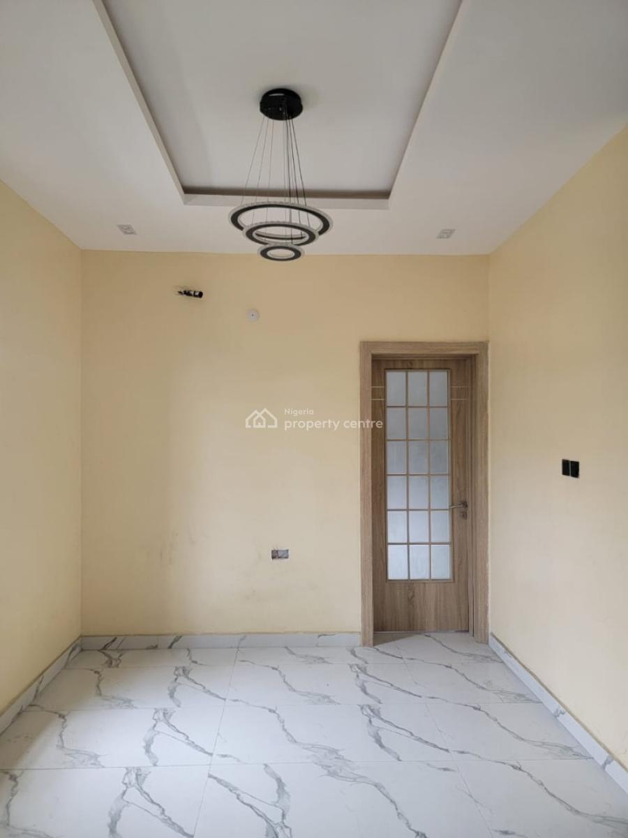 5 Bedroom Semi Detached Bedroom Duplex with Bq, Admiralty Way, Lekki Phase 1, Lekki, Lagos, Semi-detached Duplex for Sale