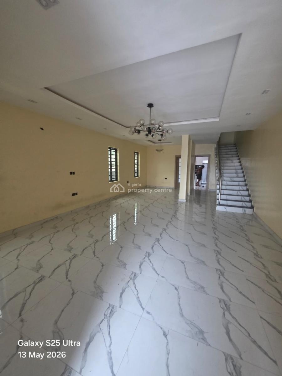 6 Bedroom Apartments with 2 Bq 2 Units 3 Bedroom Flat, Off Admiralty Way, Lekki Phase 1, Lekki, Lagos, Flat / Apartment for Sale