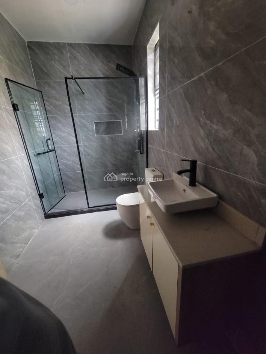 6 Bedroom Apartments with 2 Bq 2 Units 3 Bedroom Flat, Off Admiralty Way, Lekki Phase 1, Lekki, Lagos, Flat / Apartment for Sale
