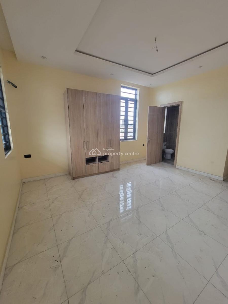 6 Bedroom Apartments with 2 Bq 2 Units 3 Bedroom Flat, Off Admiralty Way, Lekki Phase 1, Lekki, Lagos, Flat / Apartment for Sale