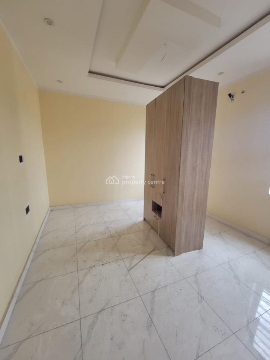 6 Bedroom Apartments with 2 Bq 2 Units 3 Bedroom Flat, Off Admiralty Way, Lekki Phase 1, Lekki, Lagos, Flat / Apartment for Sale