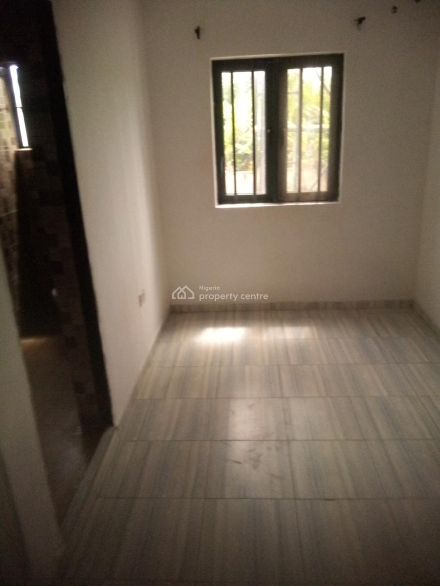 Sweet /neat 2 Bedroom Flat Upstairs, Back of Lbs, Beside Lekki Garden 3, Alasia, Ajah, Lagos, Flat / Apartment for Rent