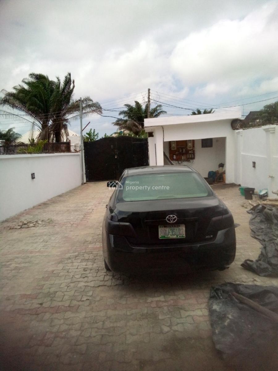 Sweet /neat 2 Bedroom Flat Upstairs, Back of Lbs, Beside Lekki Garden 3, Alasia, Ajah, Lagos, Flat / Apartment for Rent