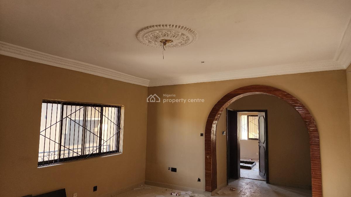 3 Bedrooms, Omole Phase 2 Estate, Omole Phase 2, Ikeja, Lagos, Flat / Apartment for Rent