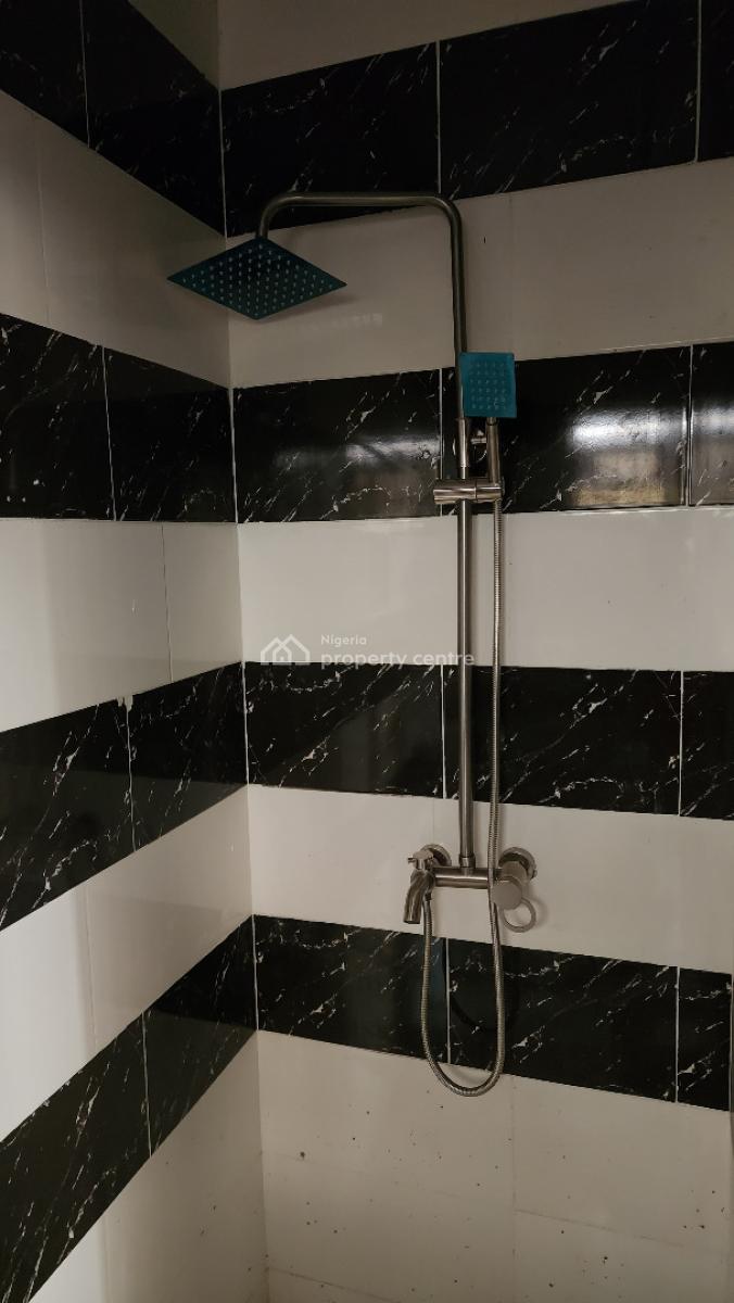 3 Bedrooms, Omole Phase 2 Estate, Omole Phase 2, Ikeja, Lagos, Flat / Apartment for Rent