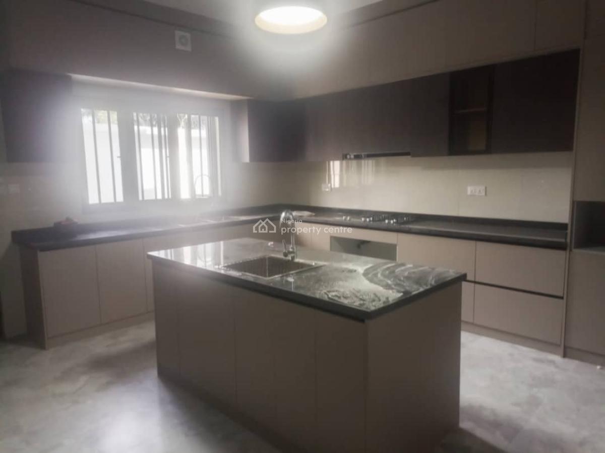 a Relatively New 5 Bedroom Detached Triplex with 2 Rooms Bq and a Study Room, Ikeja Gra, Ikeja, Lagos, Detached Duplex for Rent