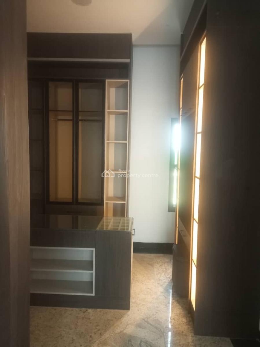 a Relatively New 5 Bedroom Detached Triplex with 2 Rooms Bq and a Study Room, Ikeja Gra, Ikeja, Lagos, Detached Duplex for Rent