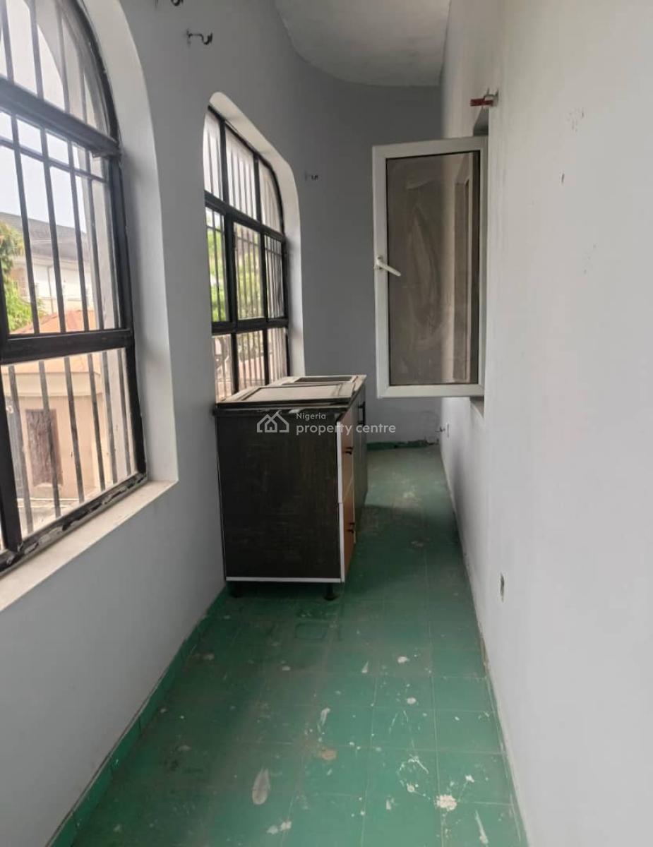 Stunning Mini Flat and Self-con in a Secure Estate, Lekki Phase 1, Lekki, Lagos, Flat / Apartment for Rent