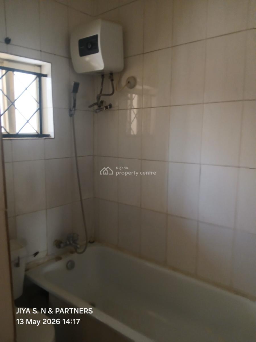 3bedroom Flat on Ground Floor and  First Floor, By American International School, Durumi, Abuja, House for Rent