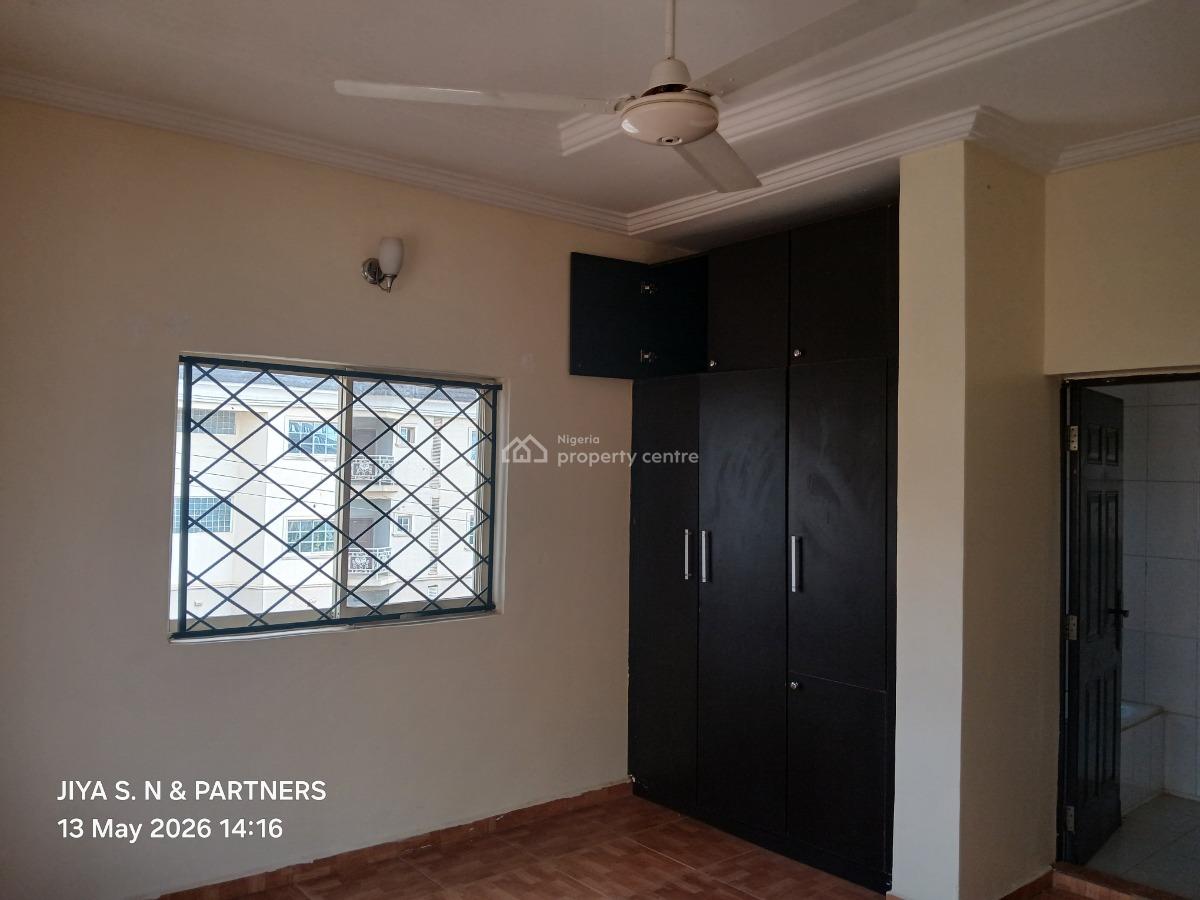 3bedroom Flat on Ground Floor and  First Floor, By American International School, Durumi, Abuja, House for Rent