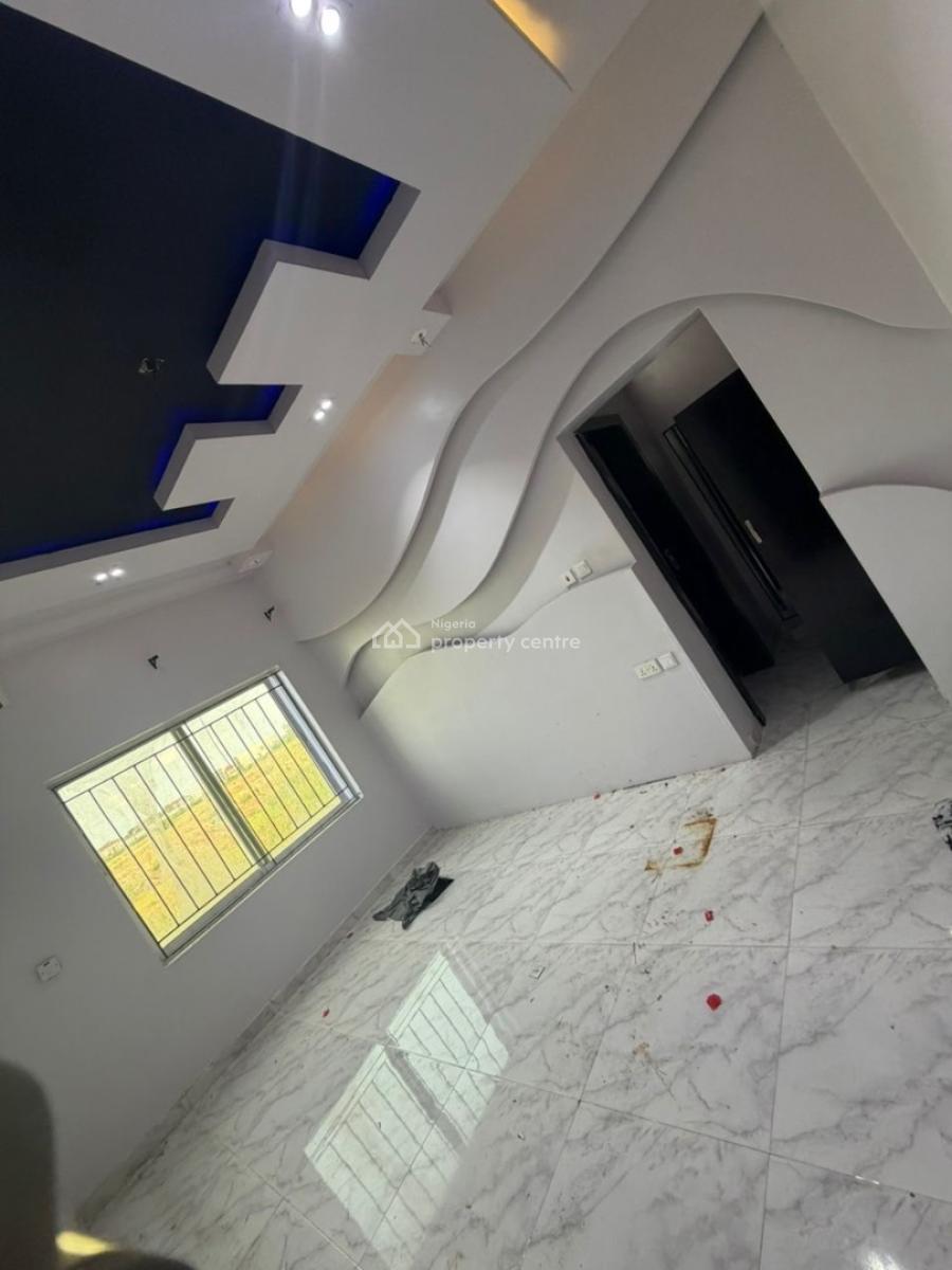 Spacious Mini Flat, Chevron Lekki, Lekki Phase 2, Lekki, Lagos, Mini Flat (room and Parlour) for Rent