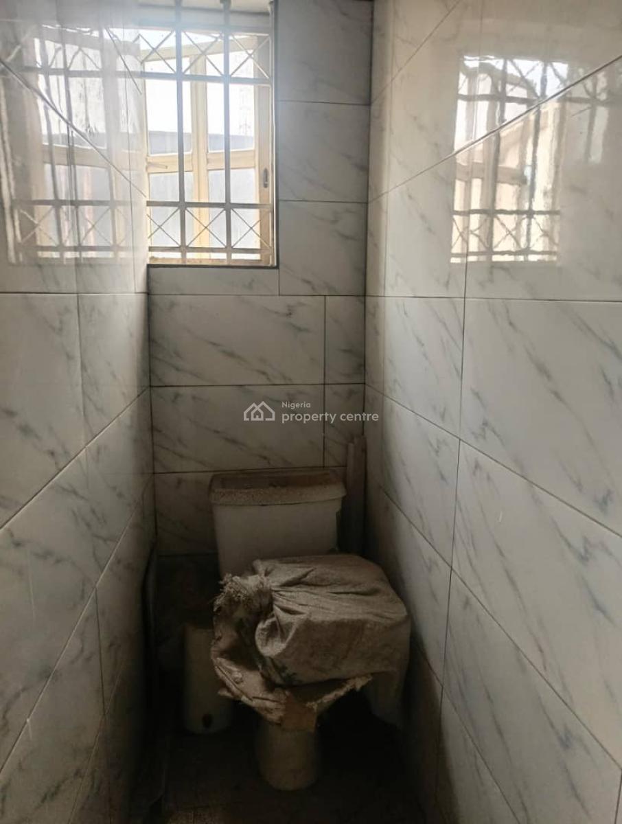 Open Space Which Can Be Use As Office Space in a Strategic Location, Lekki Phase 1 Admiralty, Lekki, Lagos, Office Space for Rent
