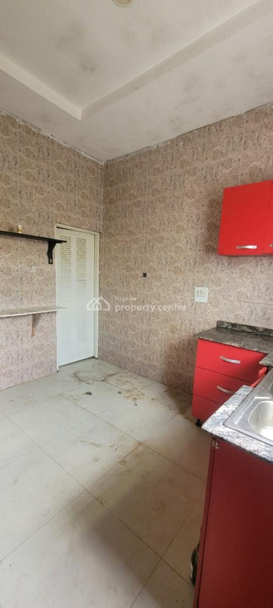 Spacious  2 Bedroom Flat, Sangotedo, Ajah, Lagos, Flat / Apartment for Rent